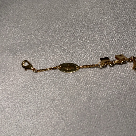 Preloved Garavani Valentino mental rockstud bracelet pristine condition. - Picture 3 of 8